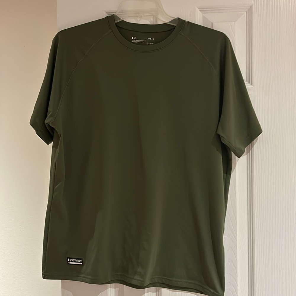 Under armour T shirt